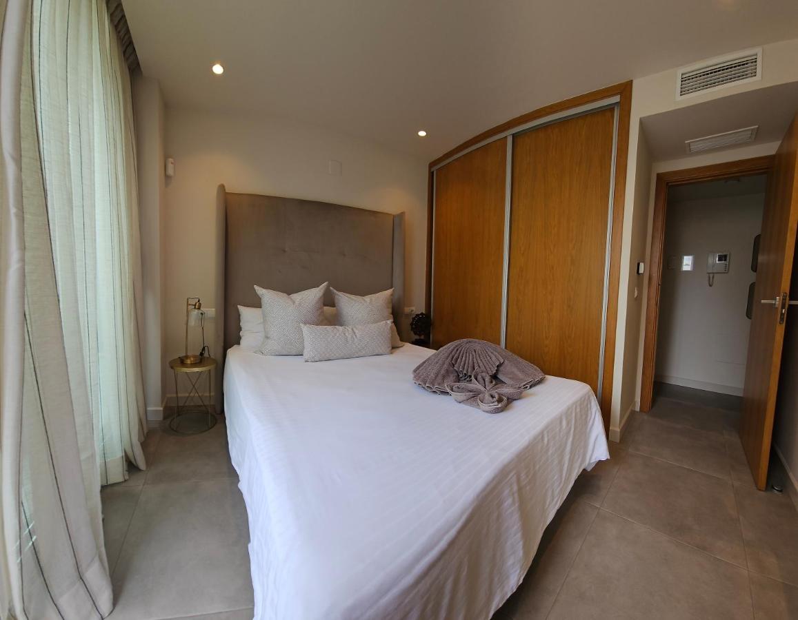Nogalera Quintessence Apartment With Private Parking By Namaste Elite Torremolinos Exterior foto
