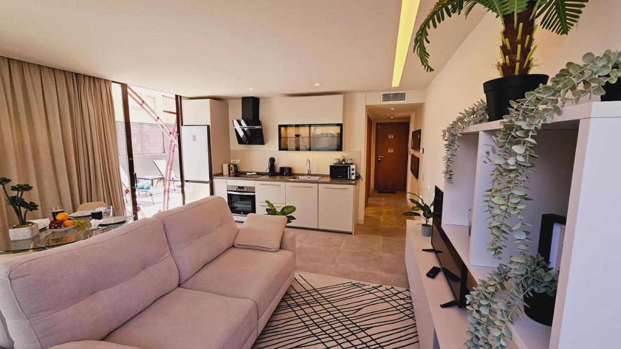 Nogalera Quintessence Apartment With Private Parking By Namaste Elite Torremolinos Exterior foto