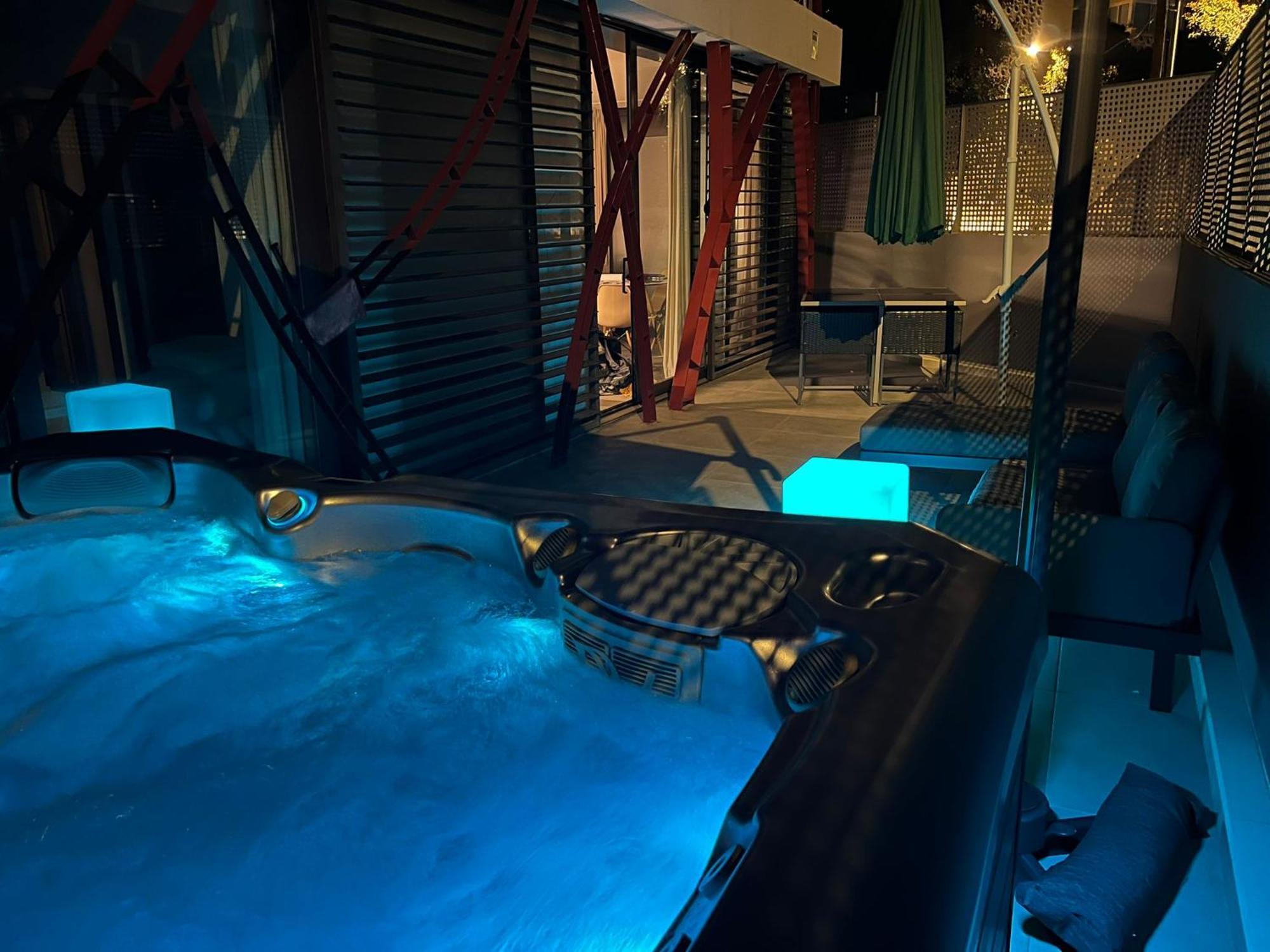 Nogalera Quintessence Apartment With Private Parking By Namaste Elite Torremolinos Exterior foto